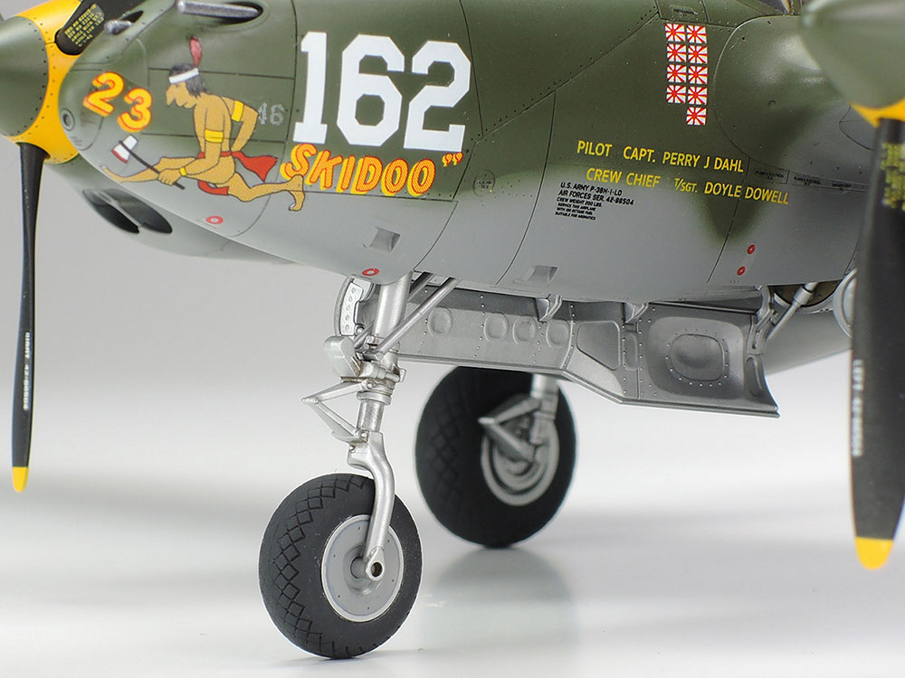 タミヤ スケール限定商品 1/48 ロッキード P-38H ライトニング | タミヤ