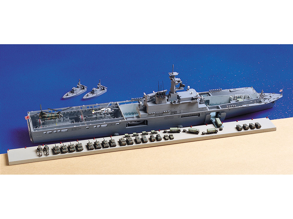 タミヤ 1/700 ウォーターラインシリーズ 海上自衛隊輸送艦 しもきた 