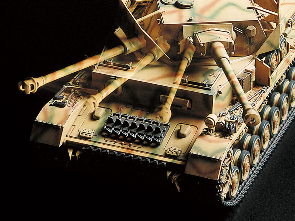 タミヤ 1/35RC ドイツⅣ号戦車J型 (専用プロポ付き) | タミヤ