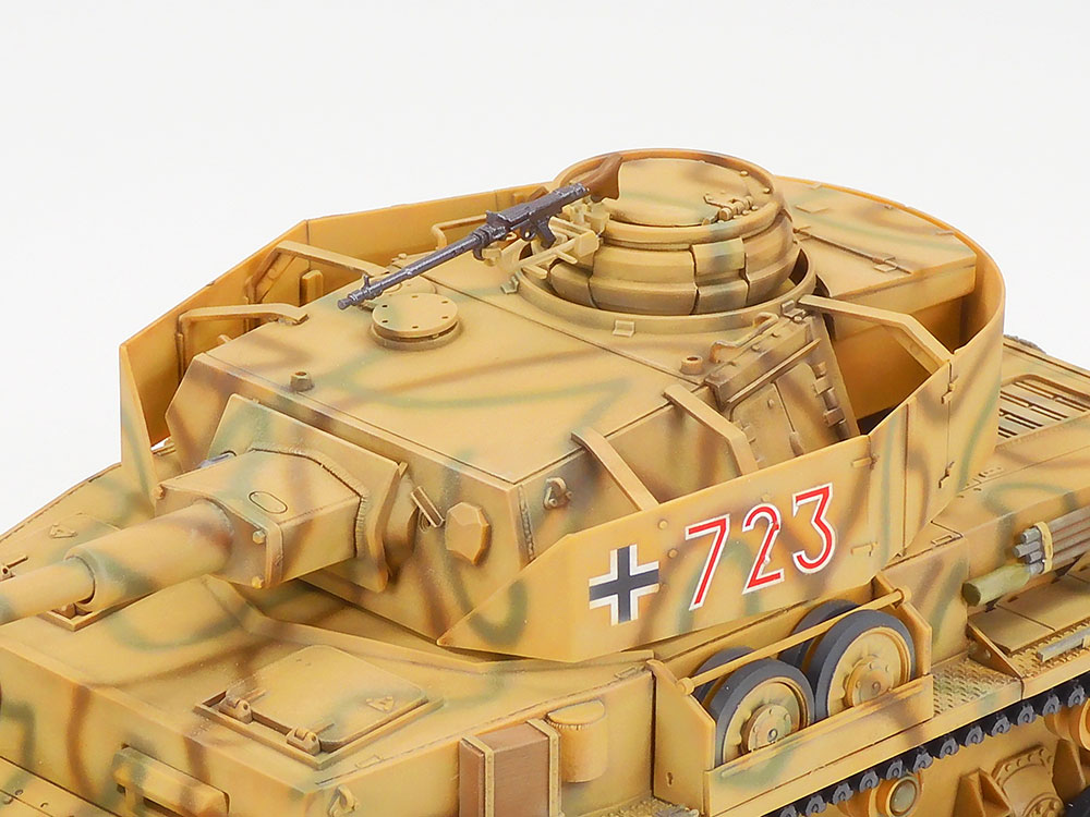 タミヤ 1/35RC ドイツⅣ号戦車J型 (専用プロポ付き) | タミヤ