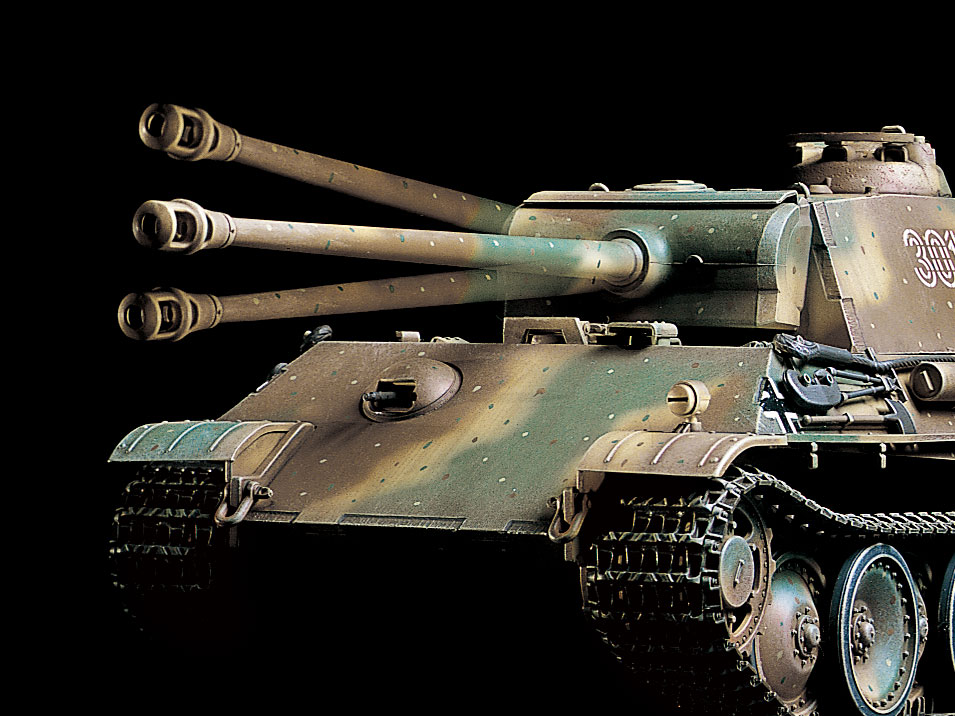 タミヤ 1/35RC ドイツ戦車 パンサーG 後期型 (専用プロポ付き) | タミヤ