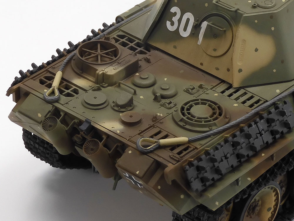 タミヤ 1/35RC ドイツ戦車 パンサーG 後期型 (専用プロポ付き) | タミヤ