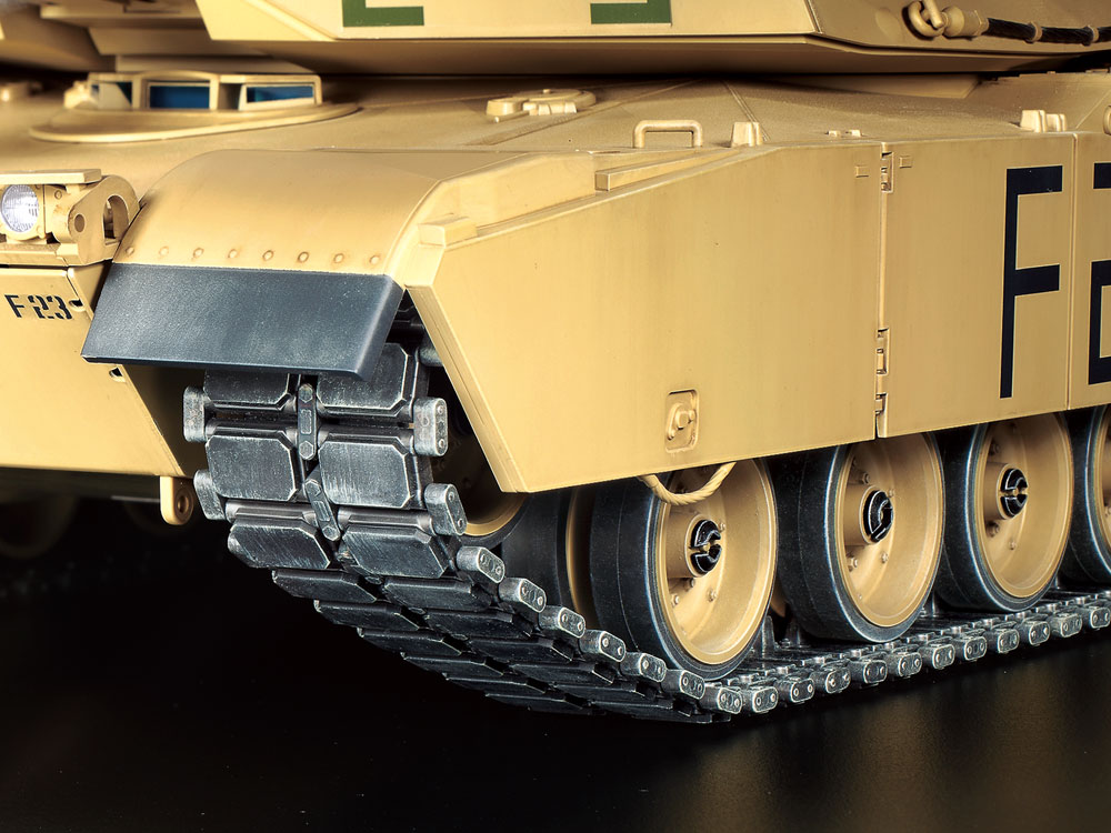 タミヤ 1/16 RCタンクシリーズ アメリカ M1A2 エイブラムス戦車 フル 