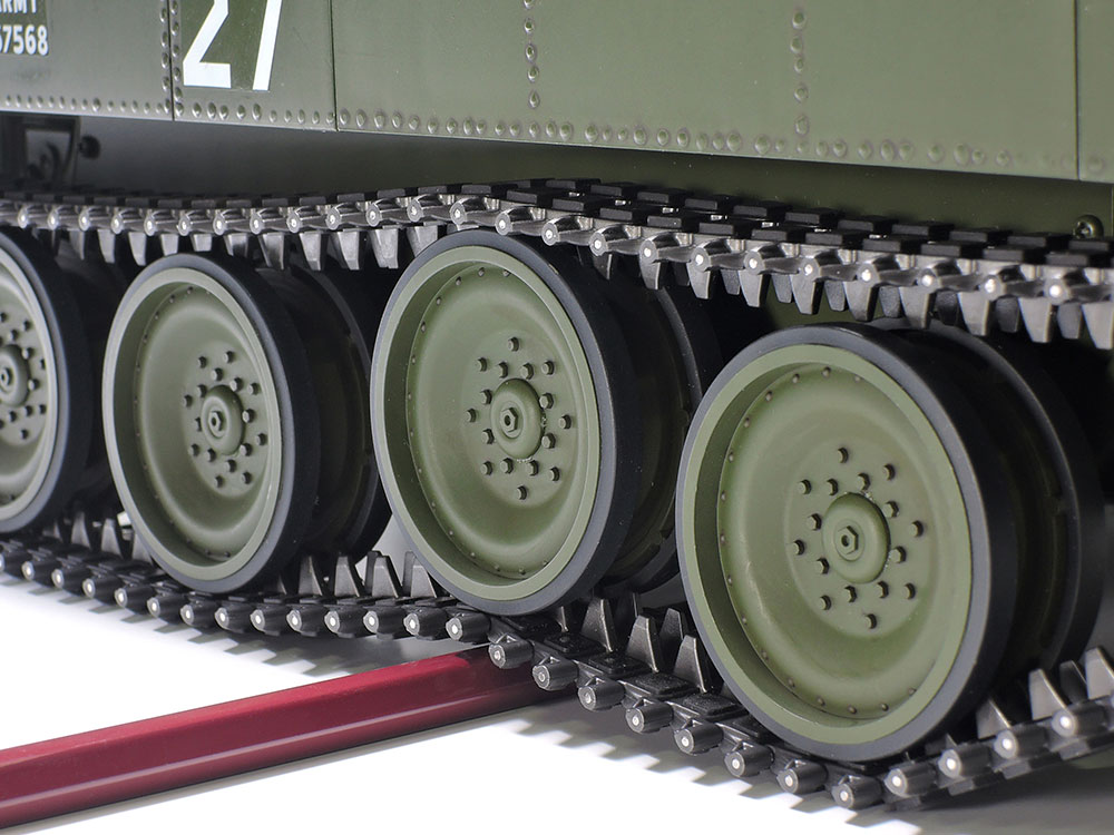 タミヤ 1/16 RCタンクシリーズ アメリカ空挺戦車 M551 シェリダン フル