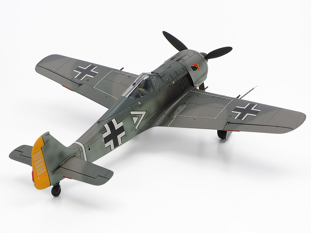 タミヤ 1/48 傑作機シリーズ フォッケウルフ Fw190 A-3 | タミヤ