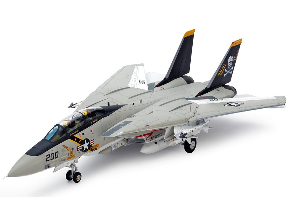 HOT豊富な◆リアルモデル 完成品 1/48 タミヤ F-14A VF-84ジョリーロジャース◆ 完成品