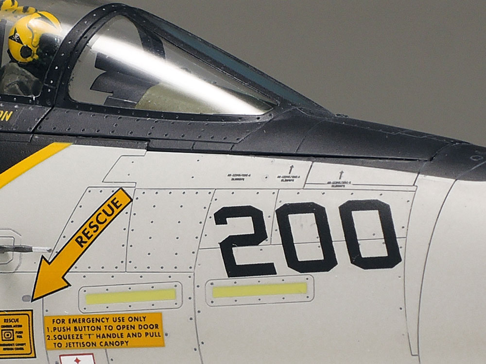 1/48 SCALE GRUMMAN F-14A TOMCAT | TAMIYA