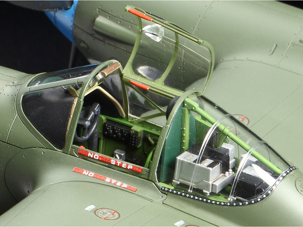 タミヤ 1/48 傑作機シリーズ 1/48 ロッキード P-38F/G ライトニング | タミヤ