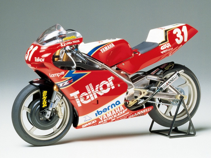 タミヤ 1/12 オートバイシリーズ ヤマハ TZ250M '93 GP-2チャンピオン 