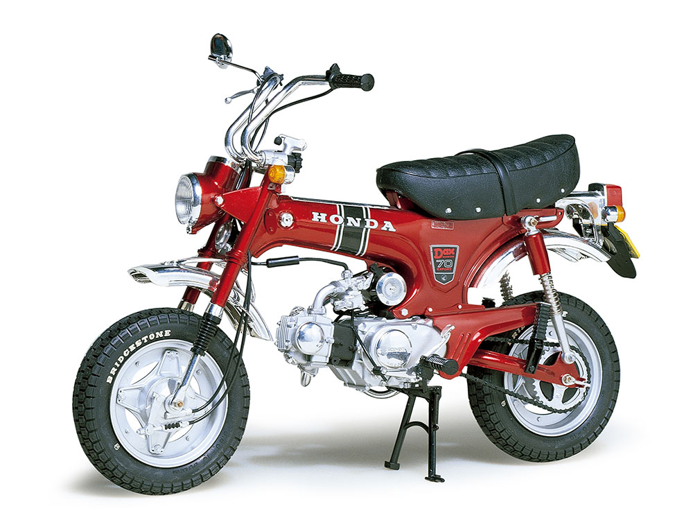 タミヤ 1/6 オートバイシリーズ ダックス Honda ST70 | タミヤ