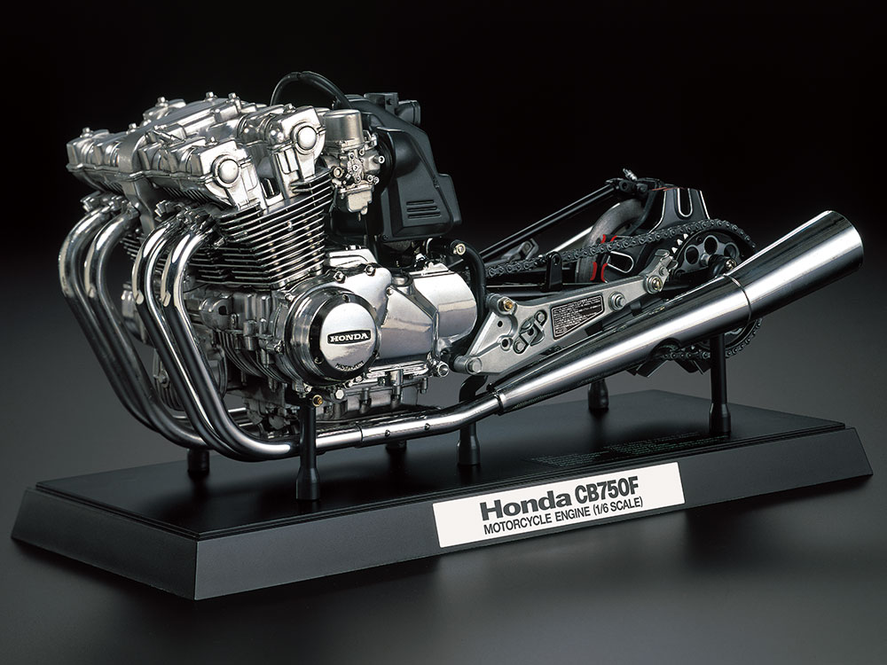 タミヤ 1/6 オートバイシリーズ 1/6 Honda CB750F エンジン | タミヤ