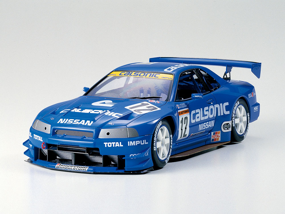 絶版！タミヤ1/24カルソニックスカイラインGT-R2003（カルトグラフ入）