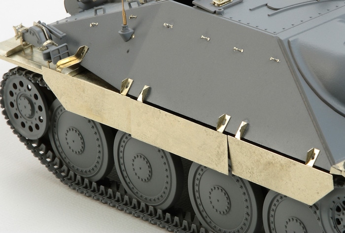 タミヤ スケール限定商品 1/35 ドイツ駆逐戦車 ヘッツァー 中期生産型 