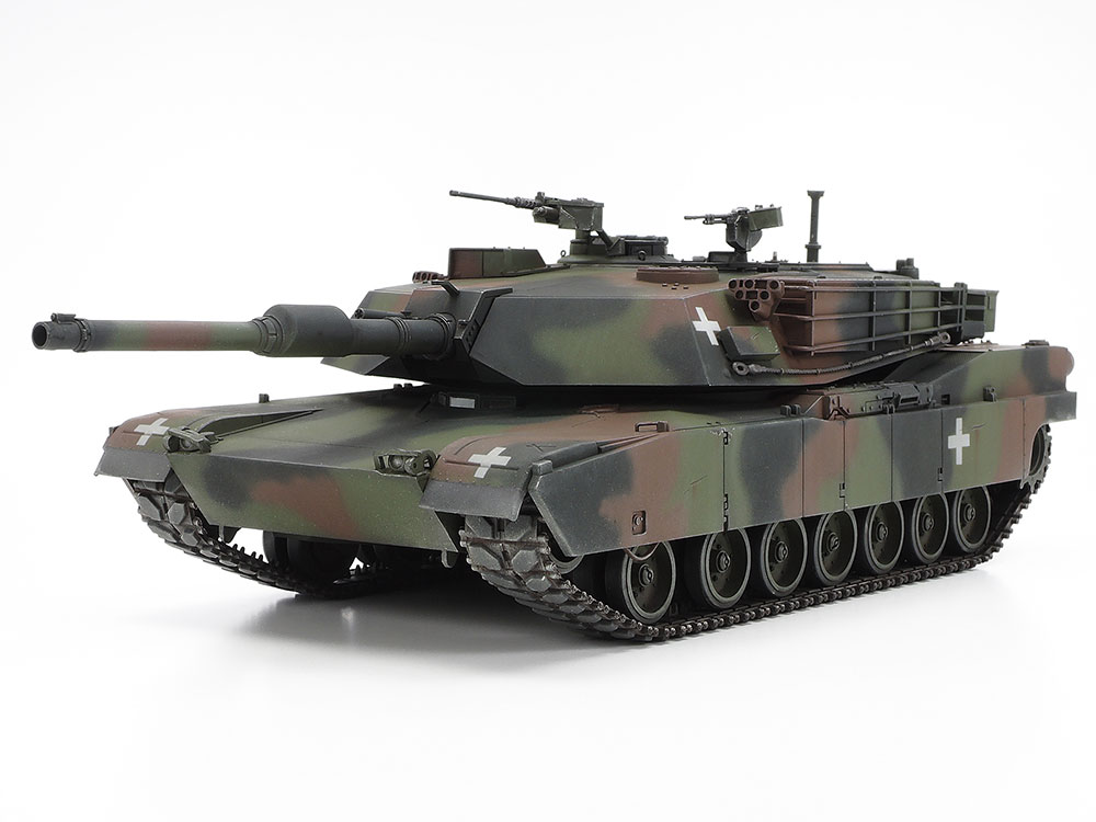 1/35 SCALE M1A1 ABRAMS TANK UKRAINE