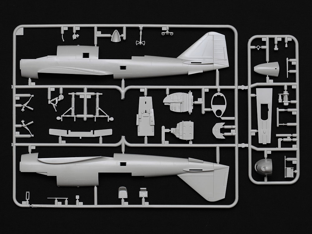 タミヤ スケール限定商品 1/48 百式司令部偵察機III型・くろがね四起セット | タミヤ