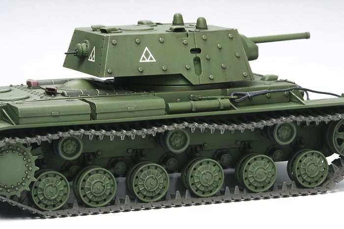 タミヤ 1/48 ミリタリーミニチュアシリーズ ソビエト KV－1重戦車 