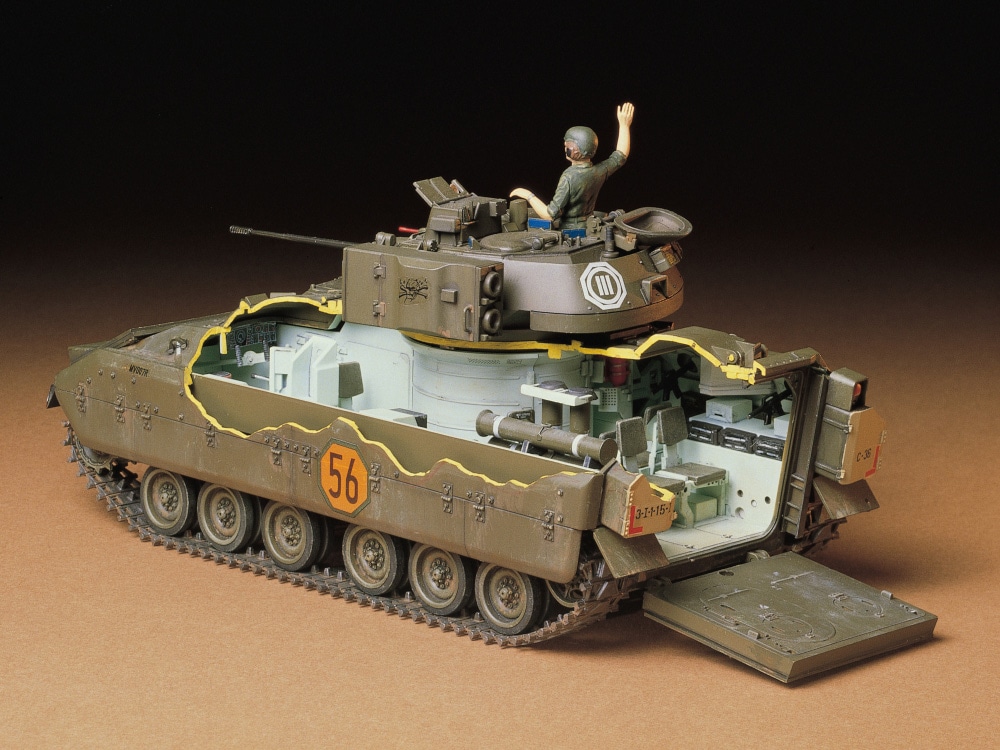 トイズキン ヤフオク! - 1円〜 タミヤ他 1/35等 アメリカM2ブラッドレー ナビよりま