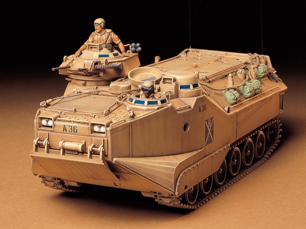 タミヤ 1/35 ミリタリーミニチュアシリーズ アメリカ強襲水陸両用兵車 