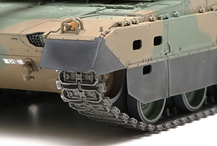 タミヤ 1/35 ミリタリーミニチュアシリーズ 陸上自衛隊 10式戦車