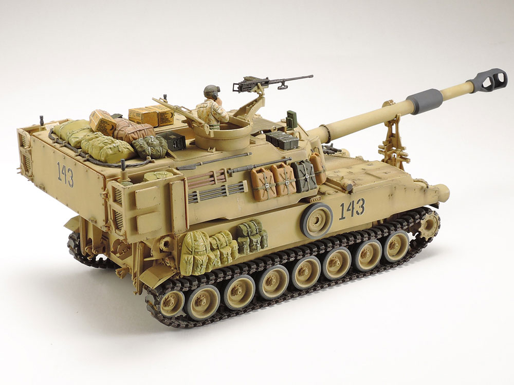 タミヤイタレリシリーズ 1/35 アメリカ自走砲 M109A6パラディン ...