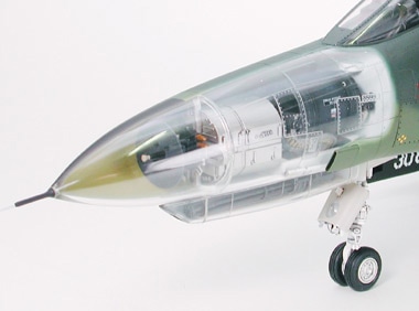 タミヤ 1/32 エアークラフトシリーズ マクダネル・ダグラス F-4E ...