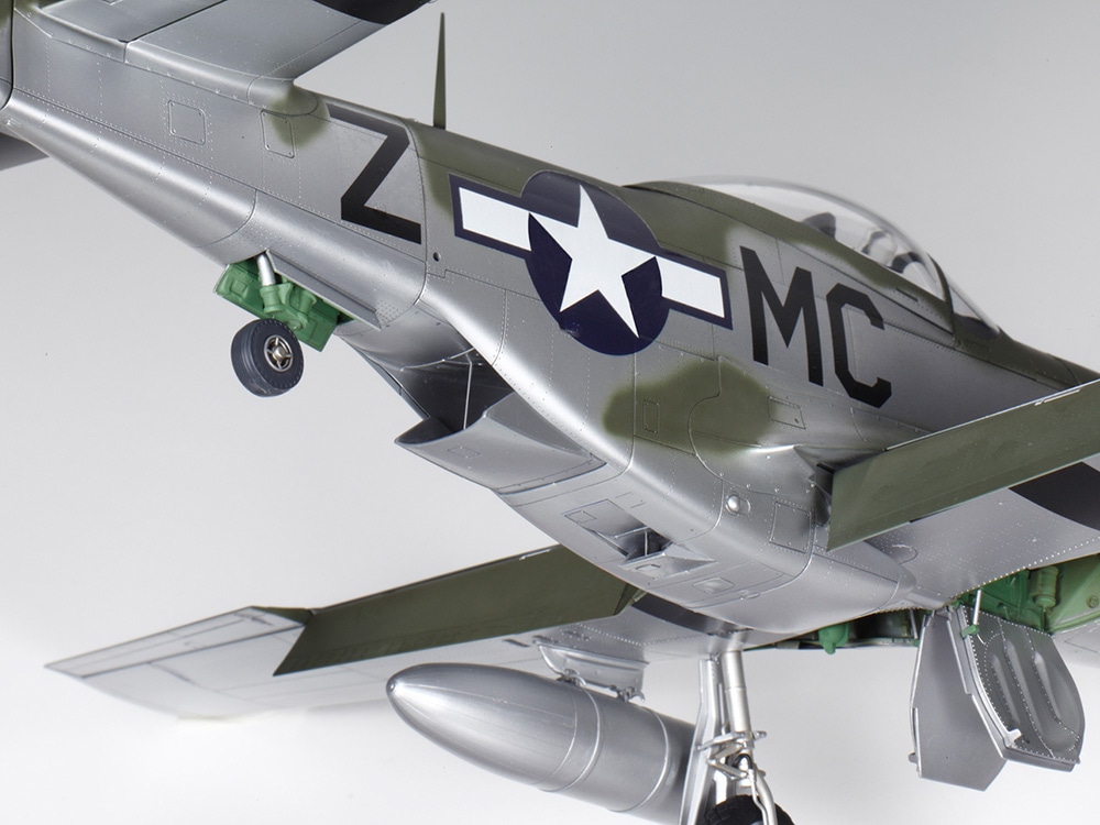 タミヤ 1/32 エアークラフトシリーズ ノースアメリカン P-51D
