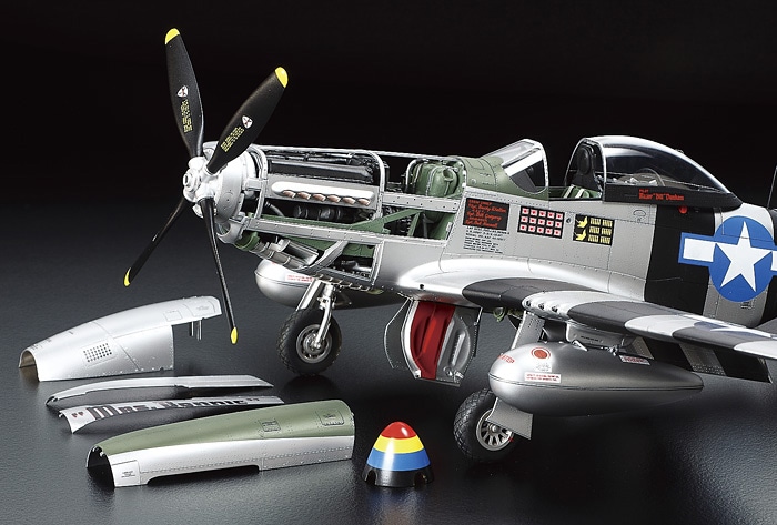 タミヤ 1/32 エアークラフトシリーズ ノースアメリカン P-51D/K